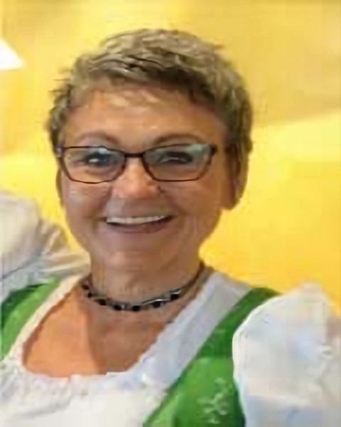 Iris Zuza